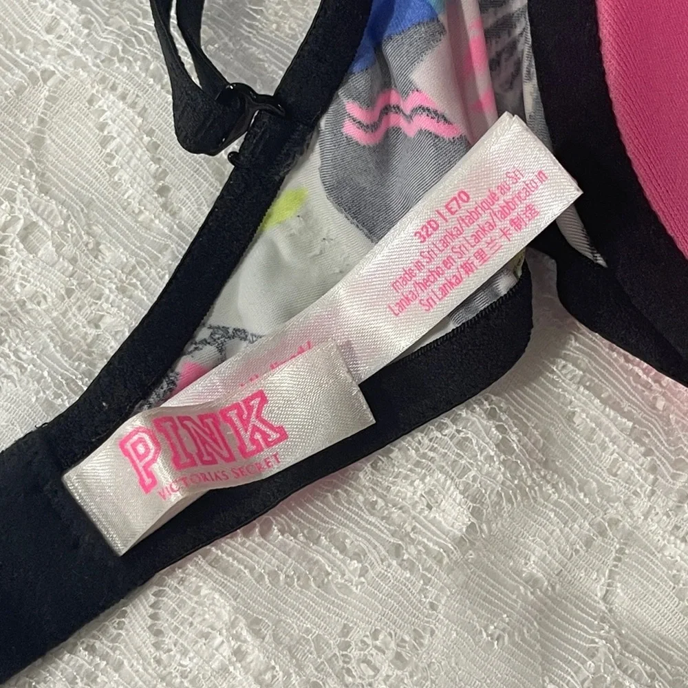 * PINK Victoria Secret Women's  Tropical Wear Everywhere Bra Sz 32D